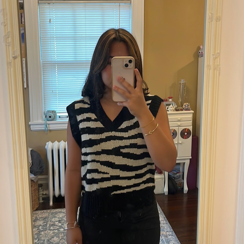 Zebra print knit sweater vest